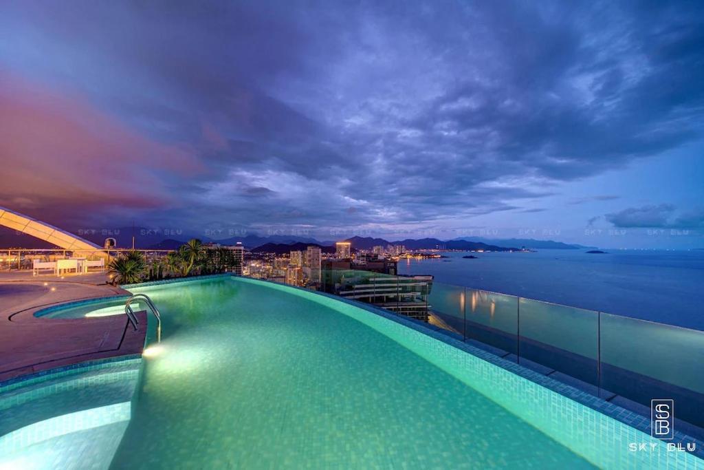 Panorama Central Nha Trang- Vietnam'S Highest Infinitive Rooftop Pool المظهر الخارجي الصورة