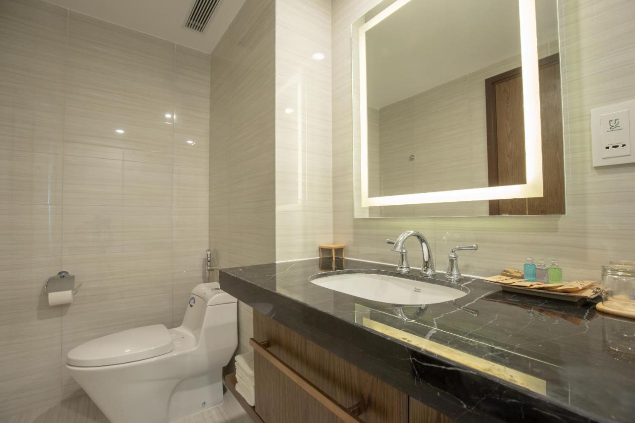 Panorama Central Nha Trang- Vietnam'S Highest Infinitive Rooftop Pool المظهر الخارجي الصورة