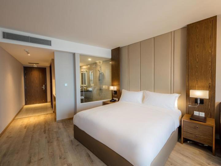 Panorama Central Nha Trang- Vietnam'S Highest Infinitive Rooftop Pool المظهر الخارجي الصورة